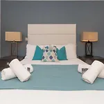 Henge House, Penthouse Apartment